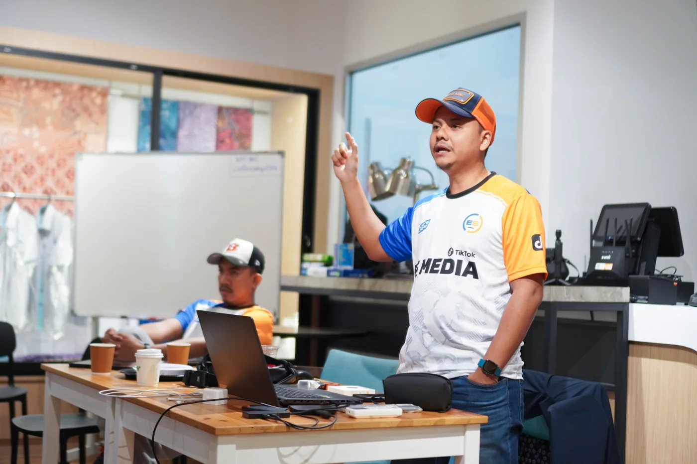 Bro Hafiz presenting during a practical workshop